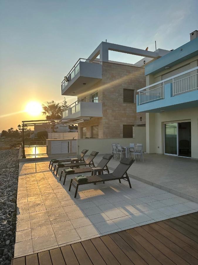 Sayers Beachfront Villa بيرفوليا المظهر الخارجي الصورة